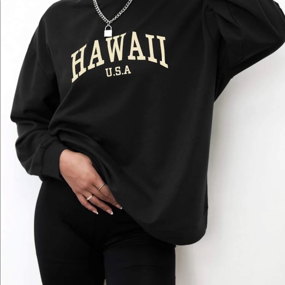 Letter Graphic Drop Shoulder shirt